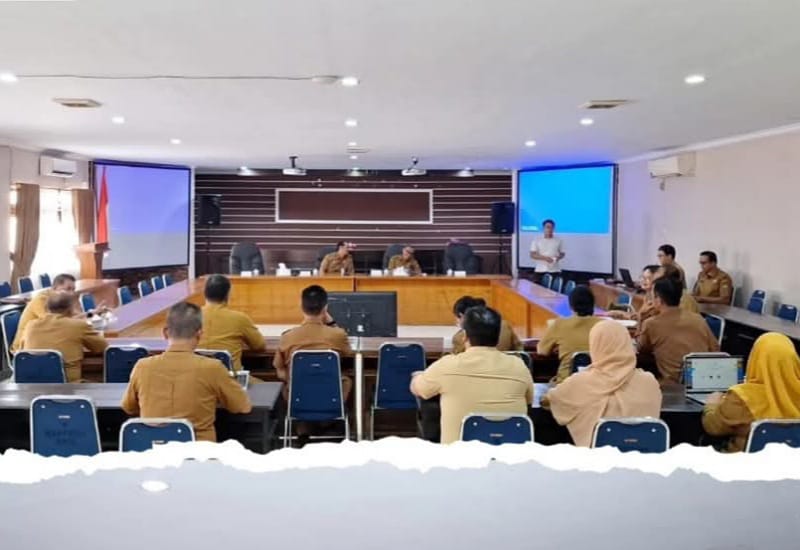 Caption: Pelaksanaan rapat Entry Meeting berakhirnya masa jabatan Bupati dan Wakil Bupati Ketapang. Foto: Prokopim Pemkab Ketapang.