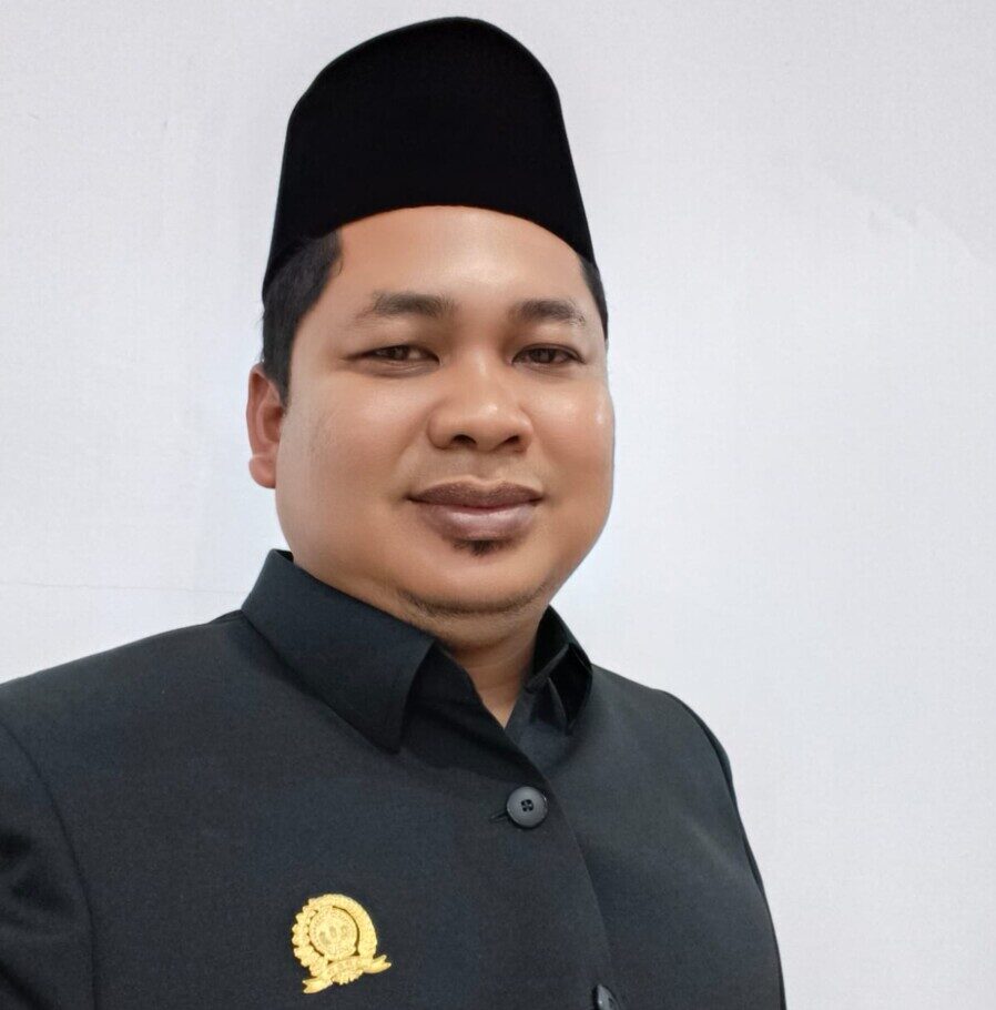 Syaiful Hartadin Ketua Komisi I DPRD Kabupaten Kayong Utara. Foto (Bakri/Jurnalis.co.id)