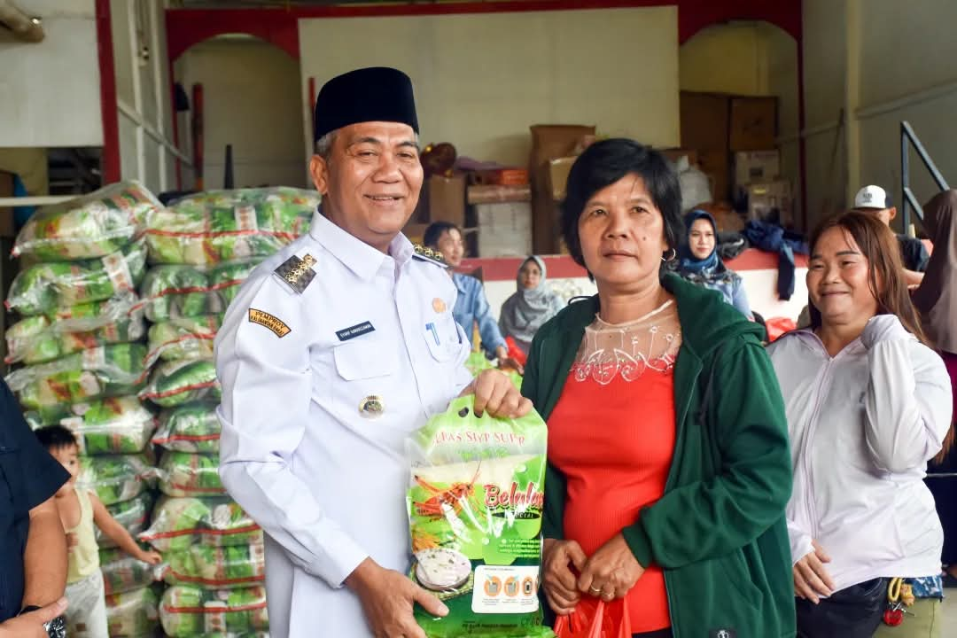 Pj Bupati Kubu Raya Syarif Kamaruzaman