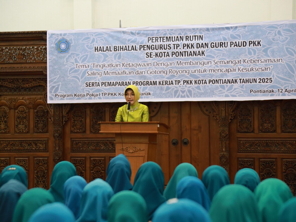Pertemuan rutin dirangkaikan dengan Halal Bihalal Pengurus TP-PKK dan Guru PAUD PKk se-Kota Pontianak.