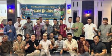 Moment Warga BTN Bhayangkara Asri Mempawah Hilir saat Halal Bi Halal Idulfitri 1446 H