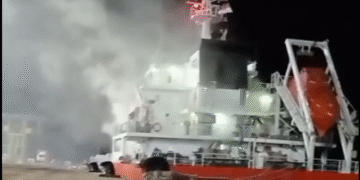 Kapal HY Angel Panama yang terbakar di Pelabuhan Terminal Internasional Kijing Kabupaten Mempawah