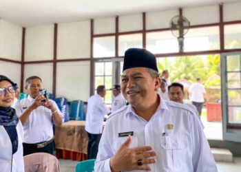 Yusran Anizam saat menghadiri kegiatan penguatan kerja sama pemerintah kecamatan dengan LPTQ Kecamatan Teluk Pakedai di Aula Kantor Camat Teluk Pakedai, Rabu (23/4/2025)
