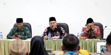Yusran Anizam usai memimpin rapat persiapan penyelenggaraan MTQ bersama para camat dan LPTQ kecamatan se-Kubu Raya di Aula Kepong Bakol DPMD, Sungai Raya, Kamis (24/4/2025).