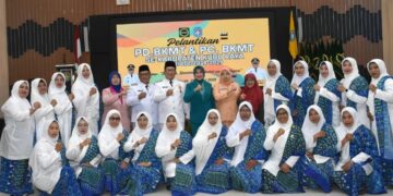 Bupati Sujiwo usai pelantikan Pengurus Daerah Badan Kontak Majelis Taklim (PD BKMT) dan Pengurus Cabang BKMT se-Kabupaten Kubu Raya di Aula Praja Utama Kantor Bupati Kubu Raya, Jumat (25/4/2025).