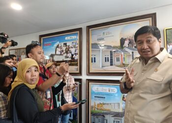 Menteri Perumahan dan Kawasan Permukiman Maruarar Sirait mengalokasikan 1.000 rumah subsidi untuk wartawan.