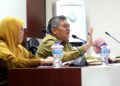 Sekretaris Daerah Kabupaten Kubu Raya Yusran Anizam saat memimpin Rapat Penguatan Komitmen Gugus Tugas: Menuju Kabupaten Layak Anak, Selasa (22/4/2025), di Ruang Pamong Praja I Kantor Bupati Kubu Raya.