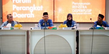 Forum Perangkat Daerah penyusunan Renstras Disperpusip Kota Pontianak