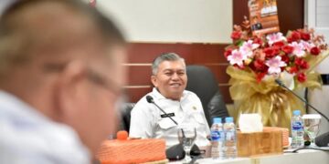 Sekretaris Daerah Kabupaten Kubu Raya Yusran Anizam usai mengikuti rapat koordinasi pencegahan korupsi bersama Komisi Pemberantasan Korupsi (KPK) yang dilaksanakan secara virtual pada Rabu (21/5/2025).