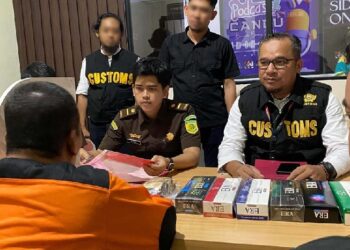 Bea Cukai Limpahkan Tersangka Kasus Rokok Ilegal ke Kejaksaan Ketapang