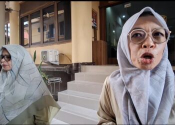 Tres PRIAWATI, Kuasa hukum dari Ramli korban dugaan penipuan, pemalsuan dan penggelapan enam SHM senilai puluhan milihan berteriak-teriak di hadapan sejumlah wartawan saat menyampaikan kekecewaannya atas proses hukum yang telah dilaporkan kliennya ke Polda Kalbar, namun telah di SP3 yang menurutnya tanpa diberitahukan kepada kliennya selaku pelapor. FOTO: Achmad Mundzirin/JURNALIS.co.id