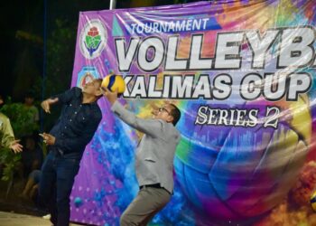 Bupati Kubu Raya, Sujiwo, di Lapangan Voli Desa Kalimas, Kecamatan Sungai Kakap, Minggu (20/7/2025).