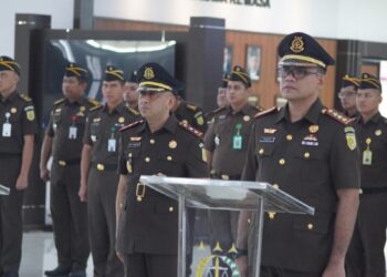 Serah terima jabatan Kepala Kejaksaan Negeri (Kajari) Sanggau digelar di Aula Kejaksaan Tinggi Kalimantan Barat, Kamis (31/7).