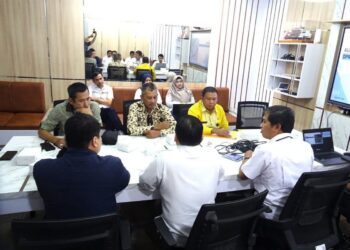Ketua DPRD Ketapang saat berkunjung ke Kementerian Perhubungan. Foto: Humas DPRD.