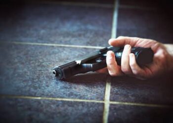 Ilustrasi senjata api.