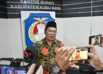Sukiryanto usai mengukuhkan Pengurus IKBM Kubu Raya masa bakti 2025-2030 di Aula Praja Utama Kantor Bupati Kubu Raya, Jumat (29/8/2025).