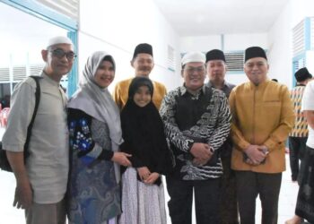 Wabup Sukiryanto mengunjungi kafilah Kabupaten Kubu Raya pada Musabaqah Tilawatil Qur’an (MTQ) XXXIII tingkat Provinsi Kalimantan Barat di Kabupaten Kapuas Hulu, Kamis (18/9/2025).