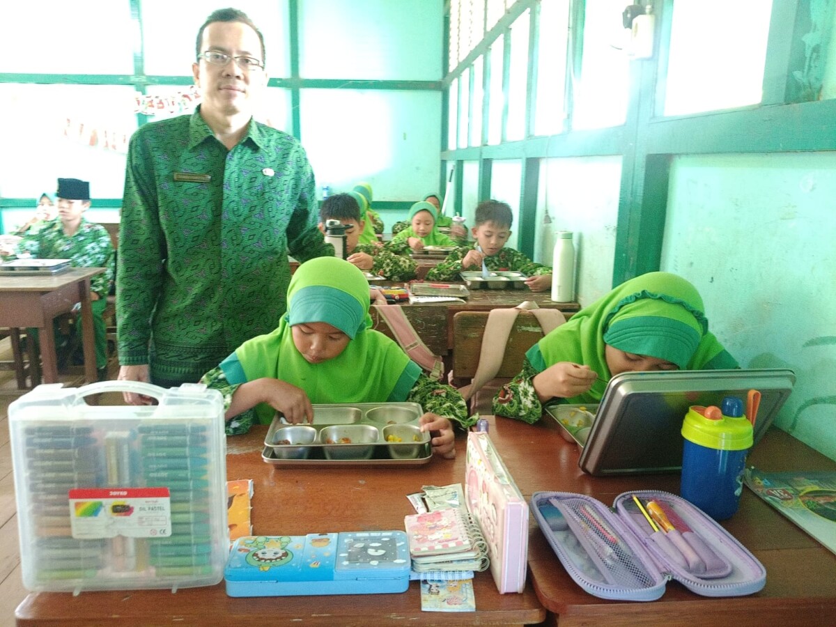 Program MBG yang masih berjalan di MIN 1 Kapuas Hulu. Taufik