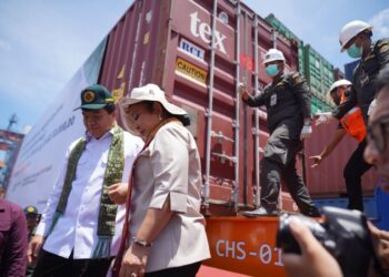 Pelepasan ekspor kratom dan ikan Arwana menjadi simbolis dimulainya Giat Akselerasi Ekspor 2025.