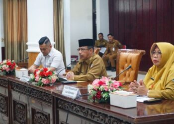 Kegiatan Rekonsiliasi Data Non ASN dan Sosialisasi Manfaat Program Jaminan Sosial Ketenagakerjaan di Balairung Setia Kantor Bupati Mempawah. (Foto, Prokopim)
