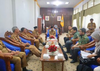 Entry meeting  di ruang kerja Wakil Bupati Mempawah. (Foto, Prokopim)
