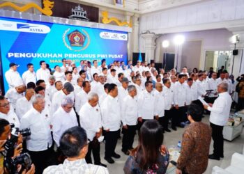 Pengurus PWI Pusat 2025-2030 resmi dikukuhkan di Monumen Pers Solo, Jawa Tengah, Sabtu (4/10/2025).