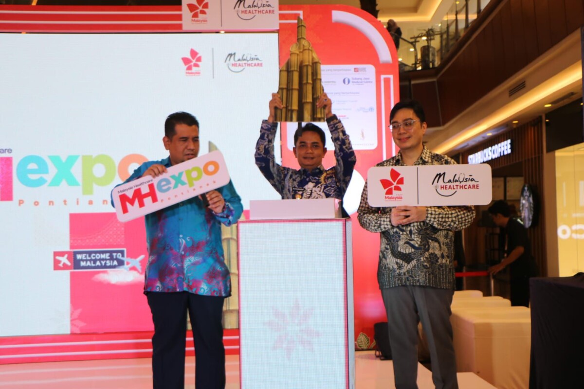 Wakil Wali Kota Pontianak Bahasan resmi membuka Malaysia Healthcare (MH) Expo Pontianak 2025.