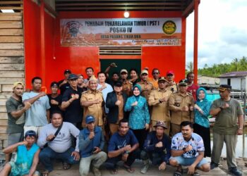 Sujiwo saat meresmikan Sekretariat Pemadam Sukarelawan Timur di Kecamatan Batu Ampar, Selasa (21/10/2025).