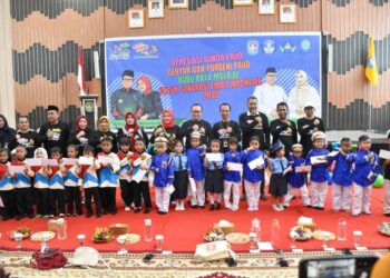 Bupati Kubu Raya Sujiwo Apresiasi Bunda PAUD, Gebyar dan Porseni Pendidikan Anak Usia Dini (PAUD) Kabupaten Kubu Raya Tahun 2025 di Aula Praja Utama Kantor Bupati Kubu Raya, Rabu (29/10/2025).