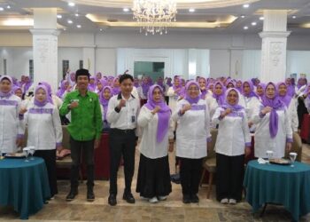 DPR RI Bersama BGN Kembali Gelar Sosialisasi Program MBG di Pontianak