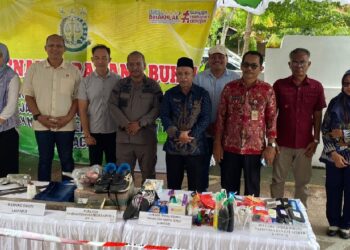 Kejari Pontianak Musnahkan Barang Bukti Kejahatan, Narkotika hingga Sajam