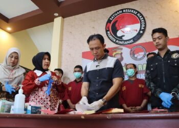Polresta Pontianak Musnahkan Ratusan Gram Sabu dan 16 Butir Ekstasi