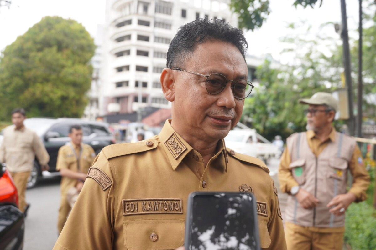 Wali Kota Pontianak Edi Rusdi Kamtono sebut Pontianak satu-satunya daerah dengan status pembangunan manusia “sangat tinggi” di Kalimantan Barat.