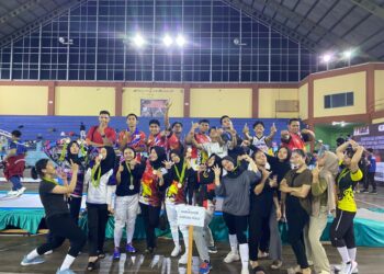 Tim Anggar Kabupaten Kapuas Hulu saat mengikuti Kejurprov di Kabupaten Sintang. Ist