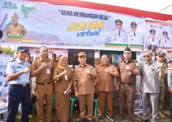 Peluncuran program Gema Membangun Desa 2025 yang dipusatkan di Kecamatan Sungai Kakap, Kabupaten Kubu Raya, Selasa (25/11/2025).