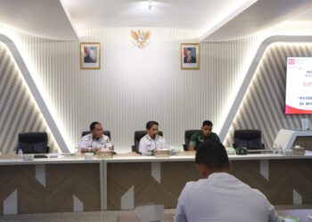 Wakil Wali Kota Pontianak Bahasan saat memimpin rapat koordinasi bersama Satgas Premanisme.