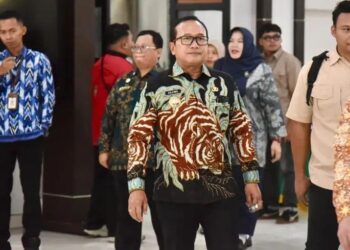 Sujiwo usai menghadiri acara di Kejaksaan Tinggi Kalimantan Barat di Pontianak, pada Kamis (4/12/2025)