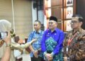 Sekda Kabupaten Kubu Raya, Yusran Anizam, dalam rapat monitoring peningkatan status RSUD TBSI yang berlangsung di Ruang Pamong Praja I Kantor Bupati Kubu Raya, Jumat (5/12/2025).