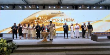 Golden Tulip Pontianak sukses menyelenggarakan Customer & Media Gathering 2025 dengan tema “Glitz Gala”, yang dihadiri 120 undangan terdiri dari pelanggan setia, rekan media, dan influencer. Acara yang berlangsung mulai pukul 18.00 WIB ini digelar di Diamond Ballroom, Jumat 5 Desember 2025.