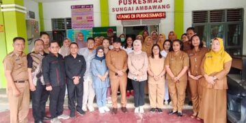 Sujiwo saat melakukan inspeksi ke Puskesmas Sungai Ambawang, Kecamatan Sungai Ambawang, Selasa (9/12/2025).