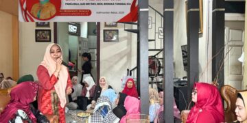 Sosialisasi empat pilar yang dilakukan Erlinawati anggota MPR RI saat di Pontianak. Ist