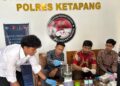 Proses pemusnahan BB Narkotika oleh Sat Res Narkoba Polres Ketapang. Foto: Humas Polres.