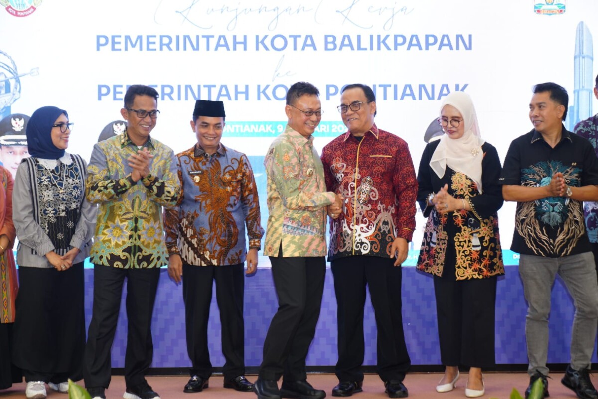 Rombongan Pemkot Balikpapan yang dipimpin langsung Wali Kota Balikpapan Rahmad Mas'ud, diterima Wali Kota Pontianak Edi Rusdi Kamtono beserta jajaran Pemkot Pontianak.