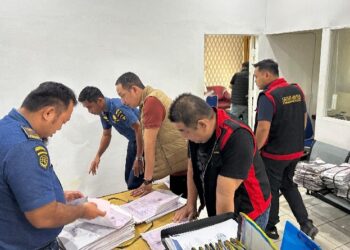 Dugaan Korupsi Ekspor Bauksit PT Laman Mining, Giliran KSOP Ketapang Digeledah Penyidik Kejati Kalbar