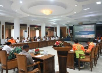 Rapat Koordinasi Pengendalian dan Penanganan Karhutla Tahun 2026 di Balairung Setia, Kantor Bupati Mempawah