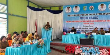 Sekretaris Daerah Kabupaten Sintang, Kartiyus, menghadiri Musyawarah Perencanaan Pembangunan (Musrenbang) Daerah Pemilihan (Dapil) 5 yang digelar di Nanga Serawai, Kecamatan Serawai, Senin (2/2/2026).