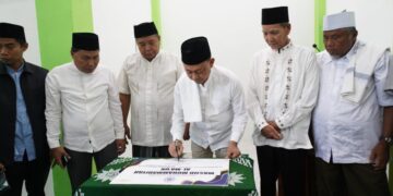 Wali Kota Pontianak Edi Rusdi Kamtono meresmikan Masjid Al Ma'un.