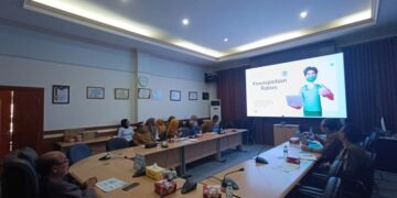 Pemerintah Kabupaten Sintang menetapkan Kejadian Luar Biasa (KLB) rabies tahun 2026 saat rapat lintas OPD di Ruang Rapat Sekda, Senin (9/2/2026).