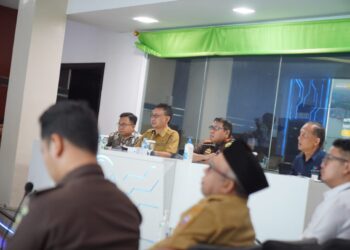 Wali Kota Pontianak Edi Rusdi Kamtono saat mengikuti HLM TPID Kota Pontianak.