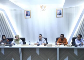 Kepala Dinas Komunikasi dan Informatika Kota Pontianak Syamsul Akbar saat membuka FGD publikasi Pontianak Dalam Angka tahun 2026.